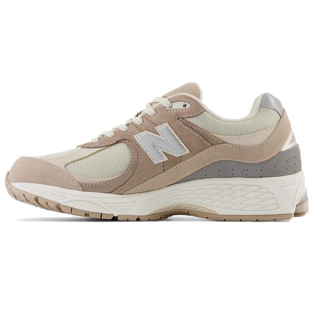 NEW BALANCE 2002 R