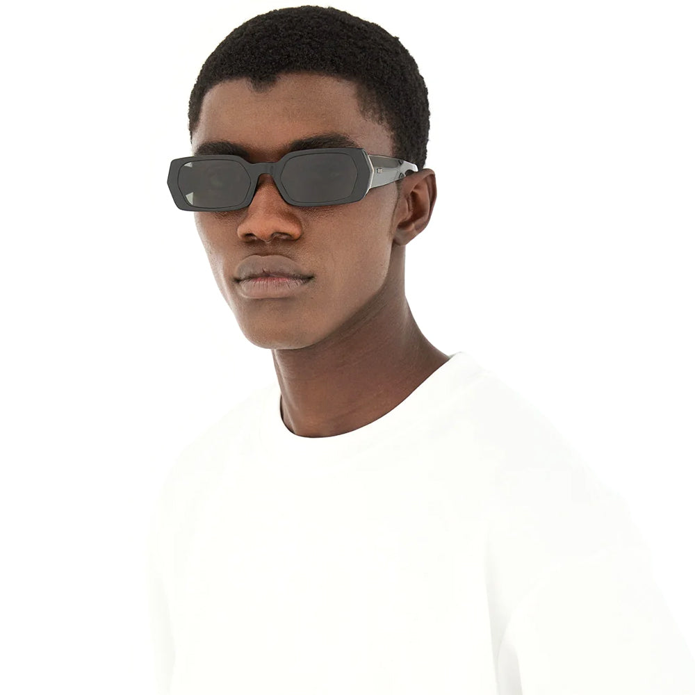 RETROSUPERFUTURE L altro
