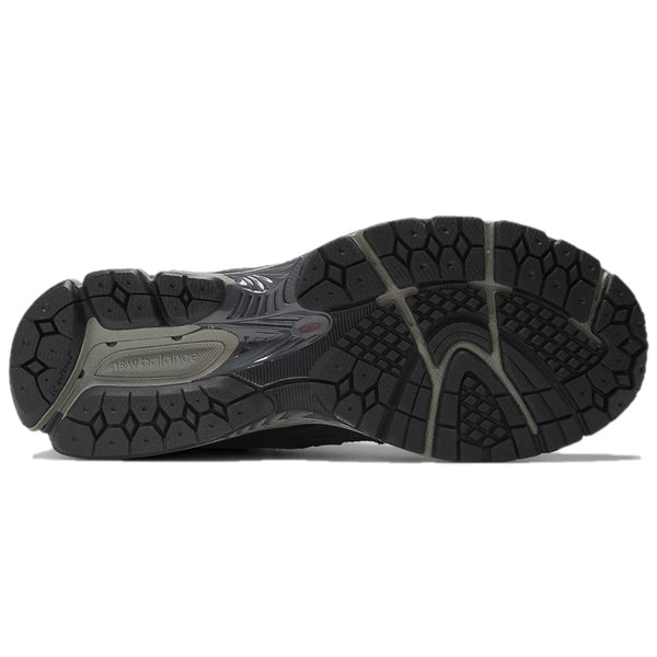 NEW BALANCE 2002 R Protection Pack