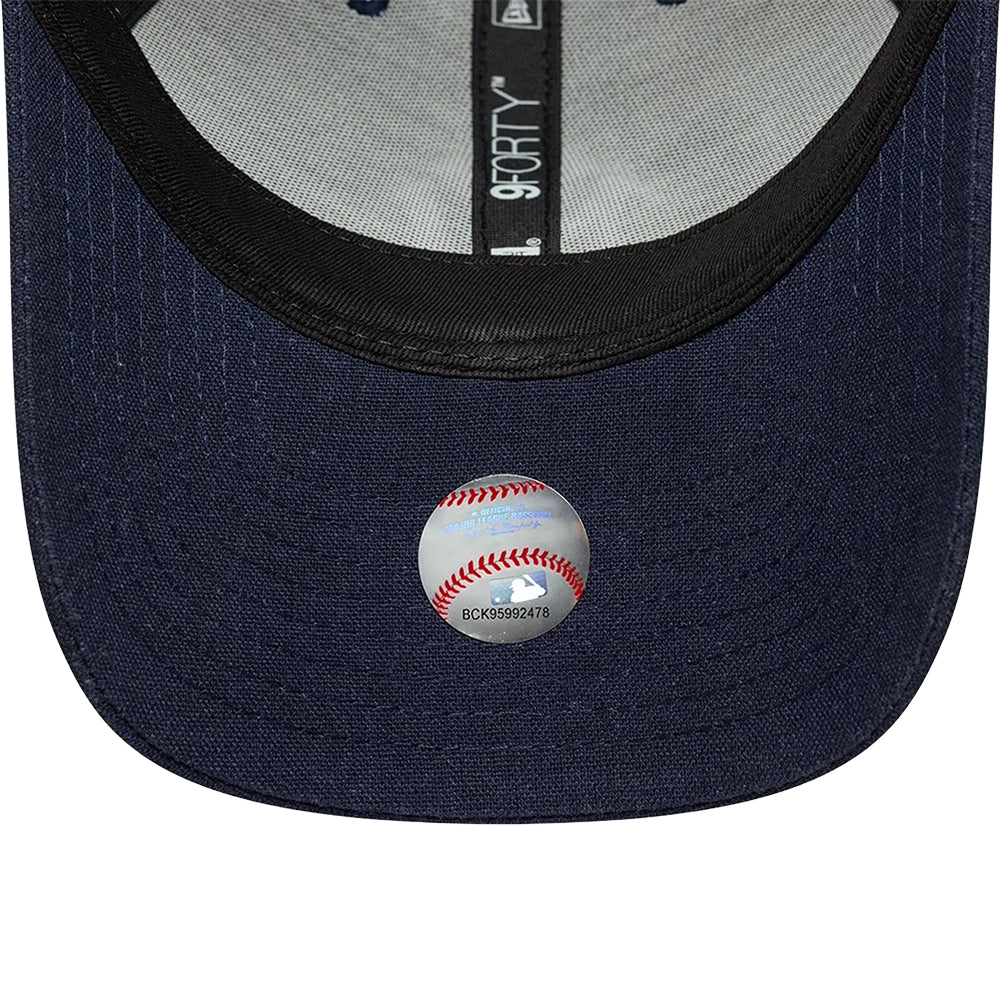 NEW ERA New York Yankees MLB Linen 9FORTY M-Crown Adjustable Cap