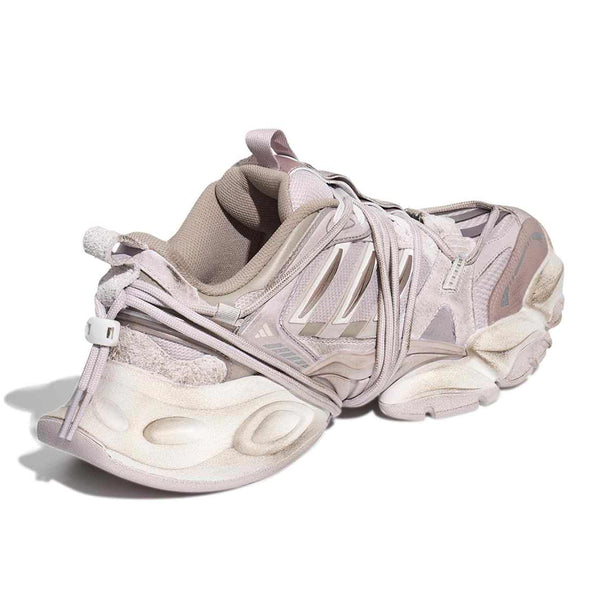 ADIDAS XLG Runner Deluxe 2