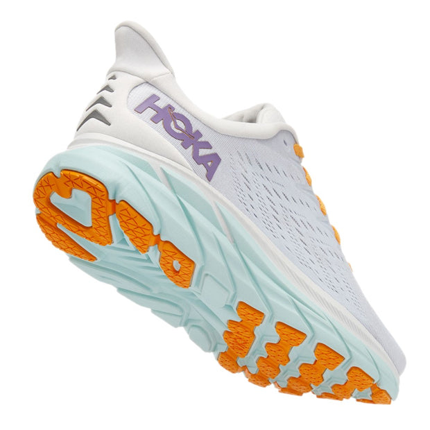 HOKA W Clifton 8