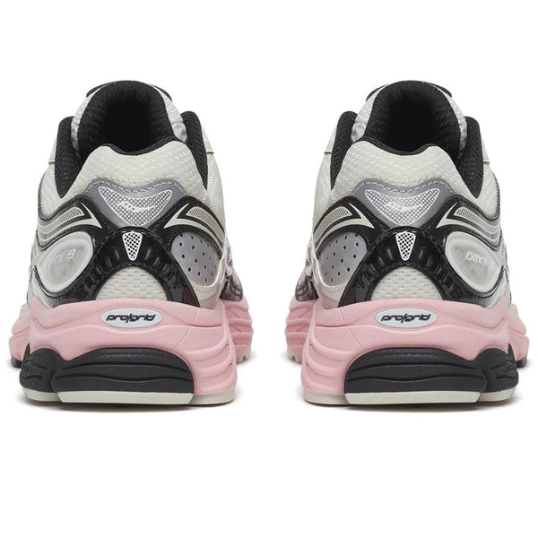 SAUCONY Progrid Omni 9