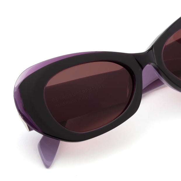 RETROSUPERFUTURE Izipho