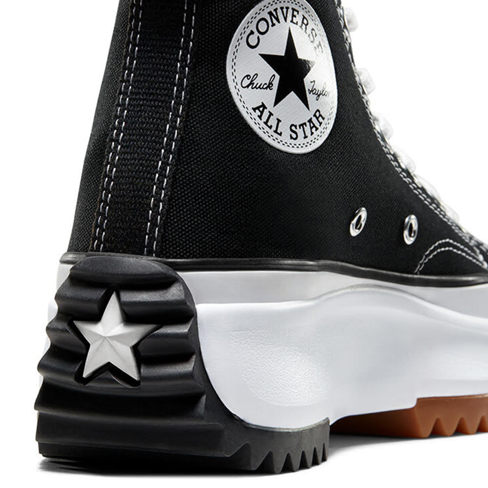 CONVERSE Run Star Hike
